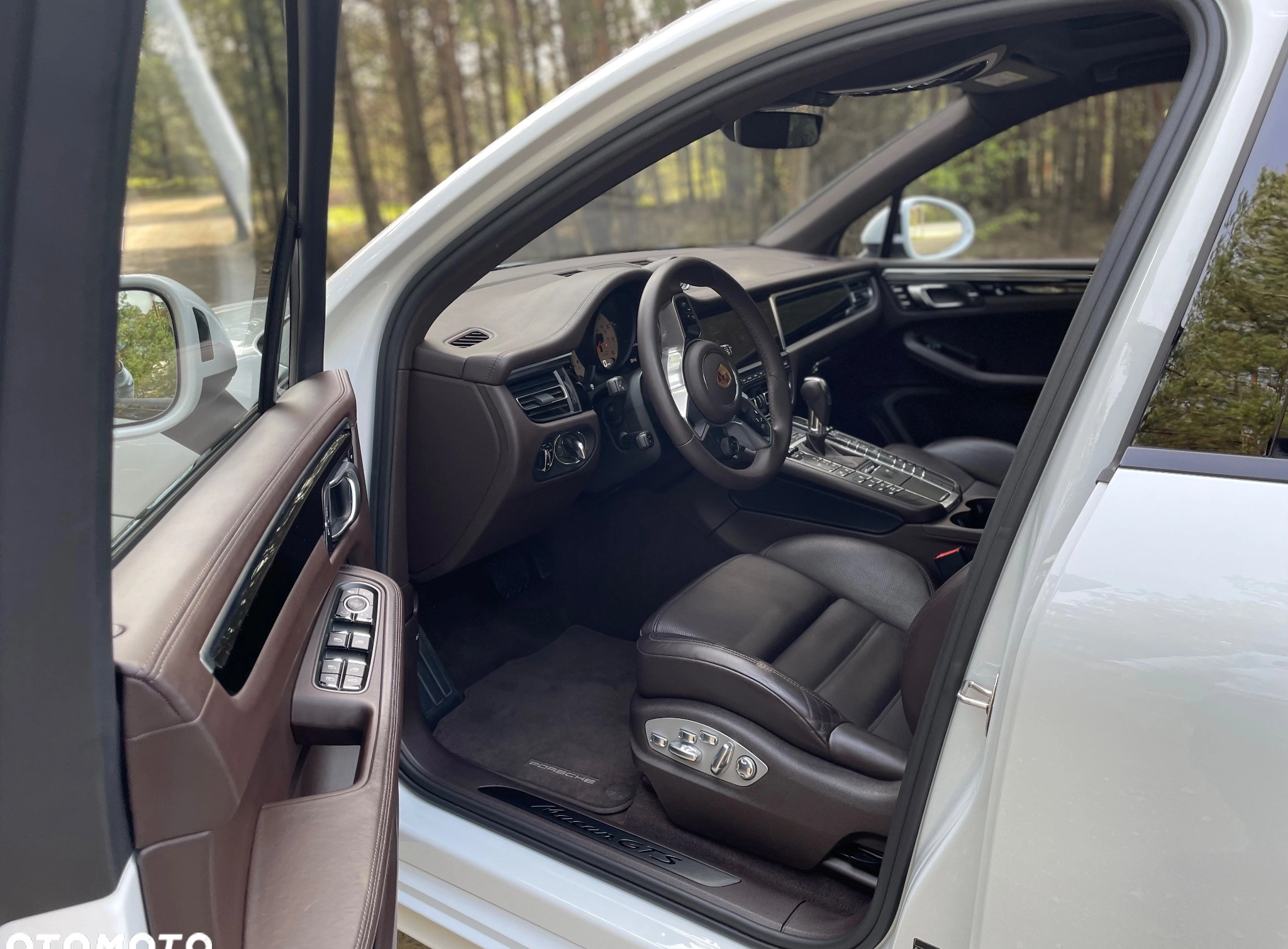 Porsche Macan cena 369000 przebieg: 104236, rok produkcji 2020 z Olkusz małe 466
